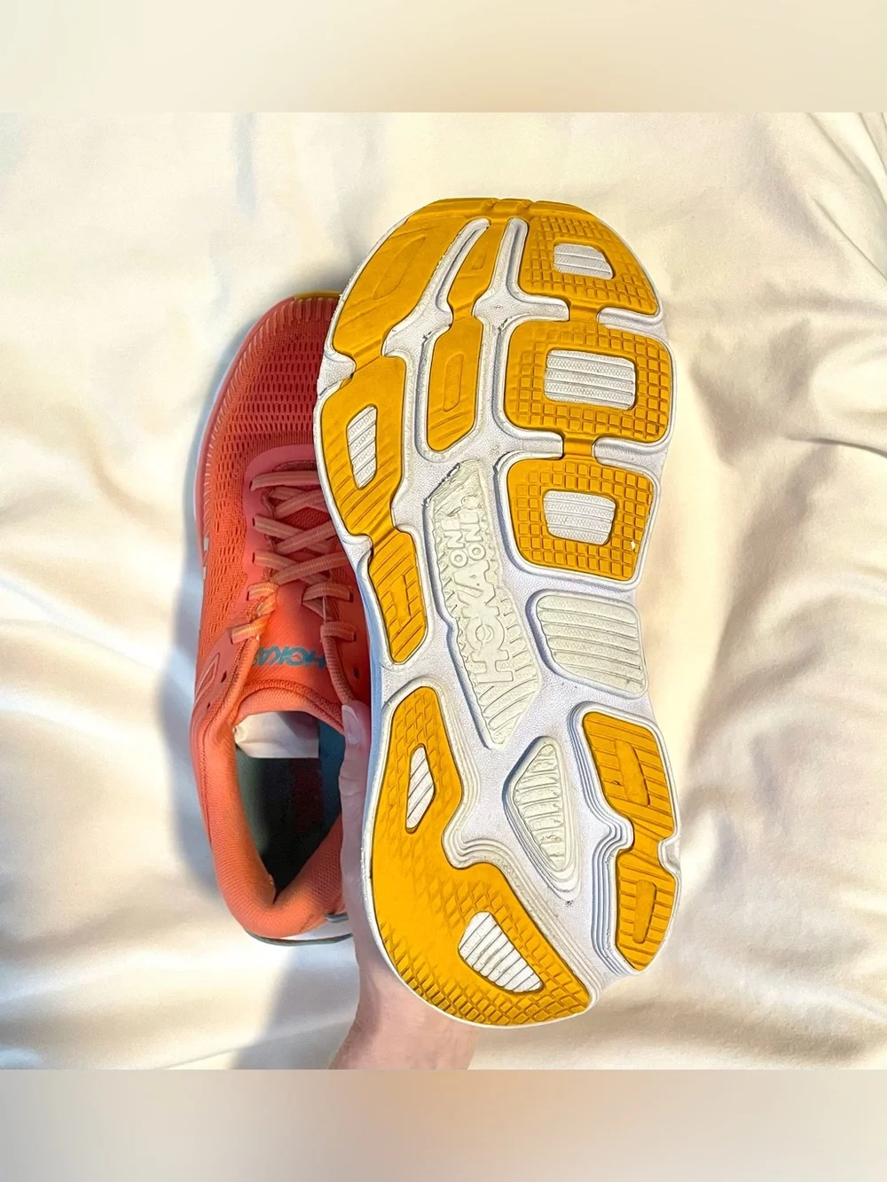 *EUC* HOKA One One Bondi 7 Running Shoes - Wmn's Sz 8.5 - Orange - Comfort - Picture 7 of 12